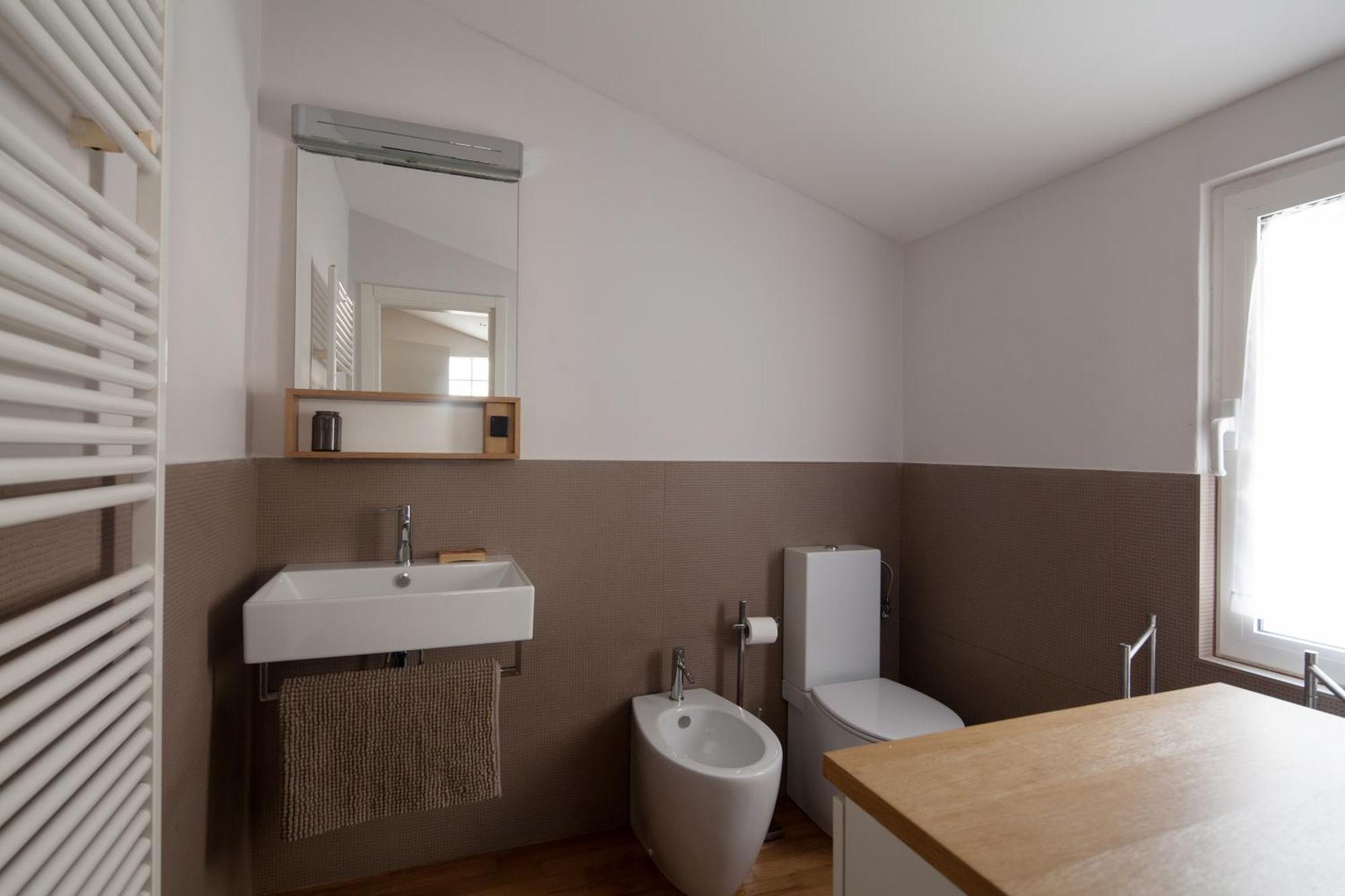 Cv5 - La Spezia City Center - Wide Modern Apartment Walking Distance To The Station To Cinque Terre - Big Terrace On The Roofs Zewnętrze zdjęcie