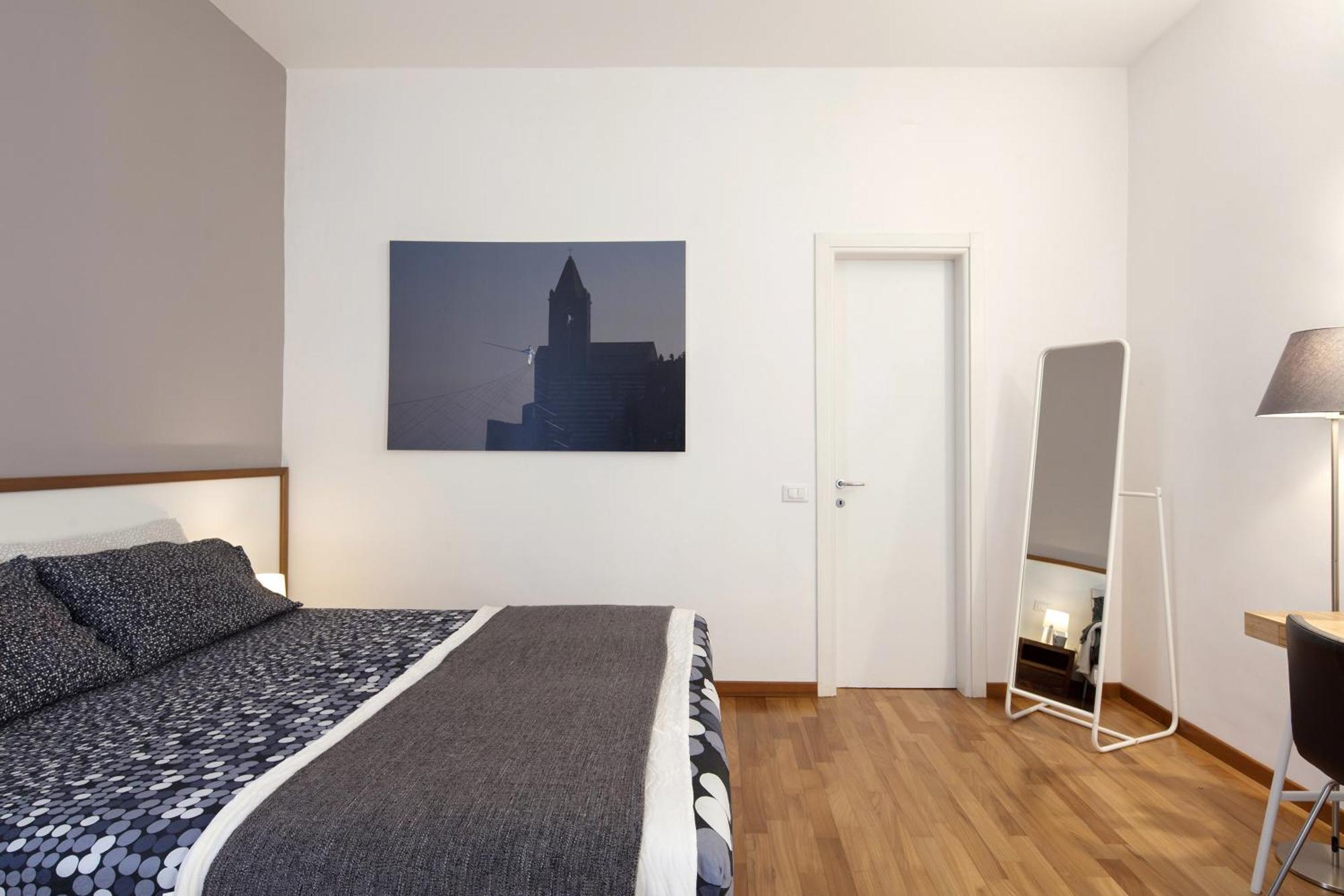 Cv5 - La Spezia City Center - Wide Modern Apartment Walking Distance To The Station To Cinque Terre - Big Terrace On The Roofs Zewnętrze zdjęcie